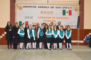 Concurso de escoltas Instituto America de San Luis